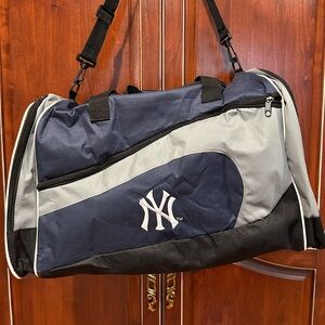 New York Yankees Navy and Gray Duffel Bag